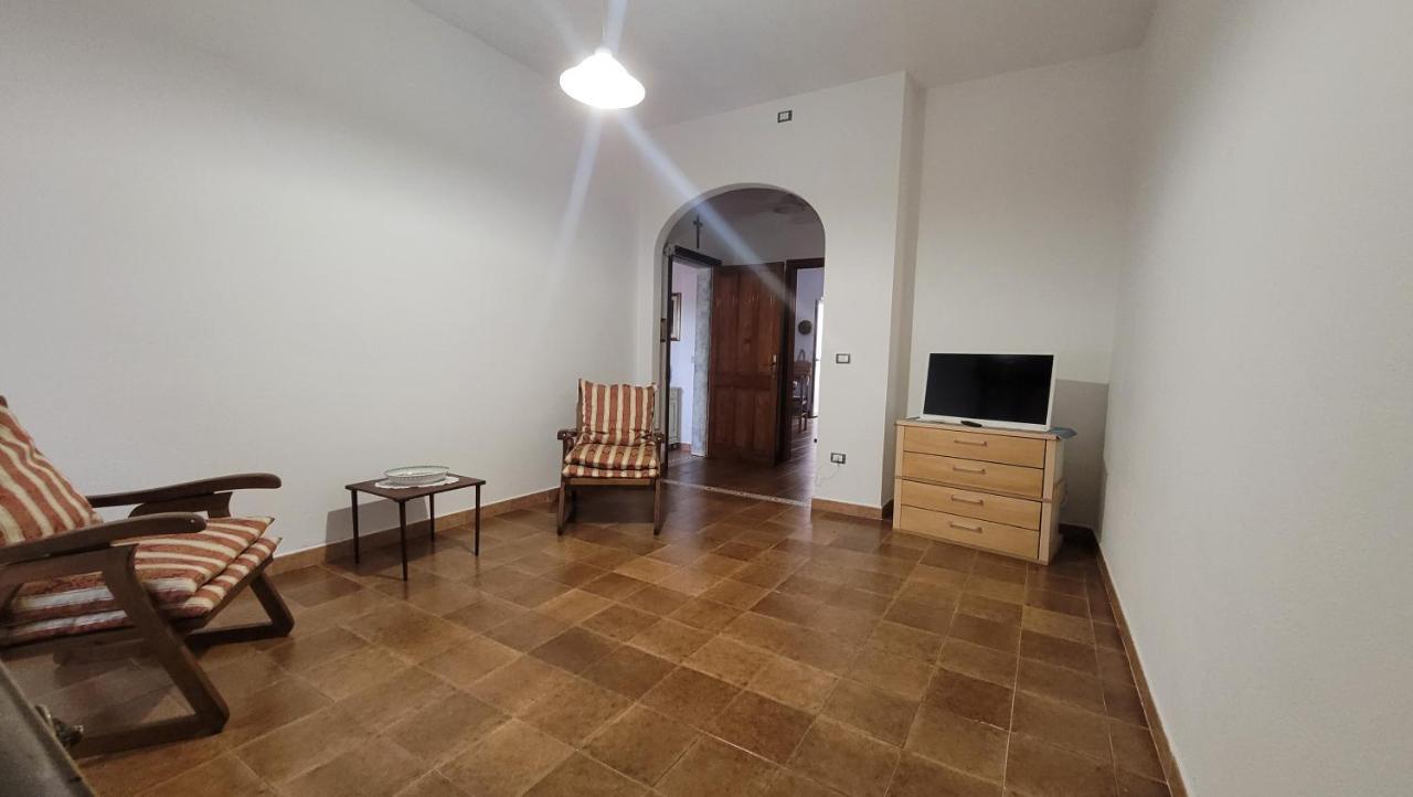 Holiday Maria Luisa Villa Galtellì Dış mekan fotoğraf