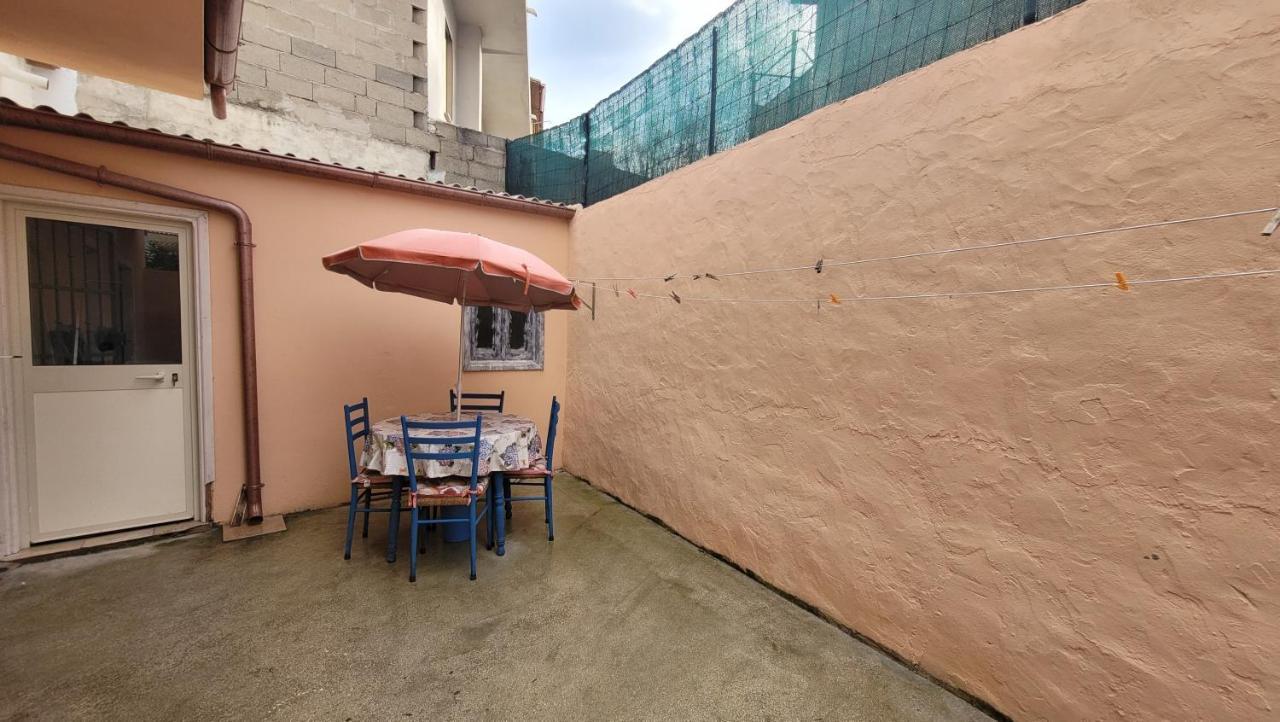 Holiday Maria Luisa Villa Galtellì Dış mekan fotoğraf
